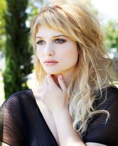 Image result for short bangs with long hair Wedding Hairstyles With Bangs, Side Haircut, Bangs Side, Side Bangs Hairstyles, Layered Hair With Bangs, Straight Blonde Hair, Long Blonde