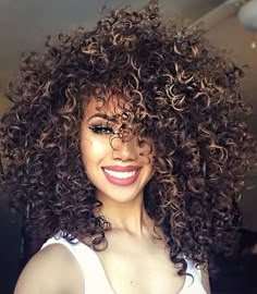 You are stunning @ck_frias ! And those curls  #regram #americansalon Curly Hair Cuts 3b, Big Hair Curls, Weave Ideas, Curly Weave, Boda Ideas, Beautiful Curls, Curly Hair Inspiration, Long Curly Hair, Long Curly