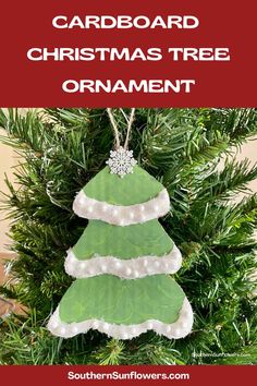 Christmas tree DIY cardboard ornament Handmade Tree Ornaments, Christmas Cardboard, Christmas Tree Ornament Crafts, Cardboard Christmas Tree, Cardboard Christmas, Cheap Diy Crafts, Cardboard Craft, Christmas Vases, Ornament Craft