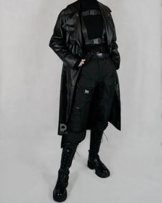 Cool Combat Outfits, Tech Wear Aesthetic Outfits, Black Tech Outfit, Fancy Techwear, Hackercore Outfit, Mens Techwear Aesthetic, Assasin Outfits Male Modern, Female Techwear Aesthetic, Techwear Outfits Aesthetic