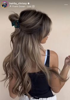 Brown Hair Looks, Brown Hair Inspo, Brunette Hair With Highlights, Brown Hair With Blonde Highlights, Brunette Balayage Hair, Brown Hair Balayage, Blonde Hair Inspiration, Light Hair Color, Brown Blonde Hair