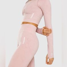 - Tried On But Never Used - Size Small - Ordered Directly From Gymshark Website - Out Of Stock On Gymshark Website Feel Free To Comment Any Questions! Long Sleeve Gym Tops, Soft Workout, Pink Filter, Gym Crop Top, Family Women, Womens Camo, Gymshark Leggings, Pink Mauve, Gym Tops