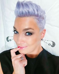 Pixie 2024, Short Spiky Haircuts, Shaved Hair Cuts, Short White Hair, Extreme Hair