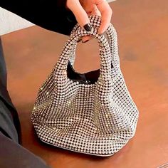 Place Of Origin : ZHE JIANG  Province Place Of Origin : ZHE JIANG Province Occasion : Versatile Model Number : Rhinestones Bucket Shoulder Bag For Women Exterior : none Interior : No Pocket Hardness : SOFT Closure Type : hasp Pattern Type : Solid Gender : WOMEN Style : fashion Decoration : diamonds Lining Material : POLYESTER Main Material : Split Leather Shape : Casual Tote Brand Name : ISKYBOB Size : 15*14*14cm Type : diamond bag Type 1 : shine bags women / shine bag lady Type 2 : women bag crystall Type 3 : diamond line bag Type 4 : diamond shaped bag female Type 5 : diamond shaped bag for ladies Full Diamond Bags Women New Diamond Inlaid Bucket Bag Diamond Chain Bag Handheld Messenger Bag Bags For Women Soft Surface Specification:Item Name: Rhinestones Shiny Crystal Clutch Purse Bucket Wedding Handbag, Sequin Bag, Beg Tangan, Flash Light, Evening Handbag, Crystal Diamond, Chain Crossbody Bag, Real Beauty, Evening Clutch Bag