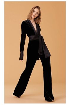 Velvet deep v neck long sleeve black jumpsuit Long Sleeve Black Jumpsuit, Black Velvet Jumpsuit, Jumpsuit For Wedding Guest, Wedding Guest Outfit Winter, Winter Jumpsuit, Runway Outfits, Satin Jumpsuit, Velvet Jumpsuit, Wedding Jumpsuit