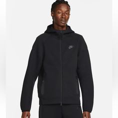 Sportswear Tech Fleece Windrunner Black Size Large Nwt Unworn Retails $145 Fleece Men, Nike Sportswear Mens, Nike Sportswear Tech Fleece, Windrunner Jacket, Nike Sweats, Nike Tech Fleece, Team Wear, Nike Tech, Tech Fleece