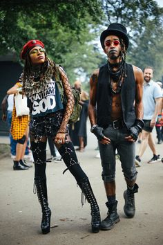 Manrepeller for the Afropunk Festival 2018. Estilo Burning Man, Outfits Punk, Afropunk Festival, Afro Goth, Michael Williams, Drag King, Punk Pins