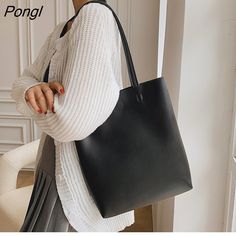 Shipping: Worldwide Express Shipping AvailableDelivery time: 7-15Days Fast ShippingReturns: Fast refund, 100% Money Back Guarantee.Brand Name: MJHandbags Type: Shoulder BagsTypes of bags: Shoulder BagsMain Material: PULining Material: PolyesterShape: HobosPlace Of Origin: GUANG DONG ProvincePlace Of Origin: GUANG DONG ProvinceOrigin: Mainland ChinaCN: GuangdongHardness: SOFTPattern Type: SolidInterior: Interior Zipper PocketDecoration: NONEExterior: NONEOccasion: VersatileClosure Type: HaspGende Coffee Fashion, Ladies Purse, Women Shoulder Bag, Beige Style, Leather Handbags Tote, New Years Sales, Tote Handbag, Shopping Bags, Shoulder Bag Women