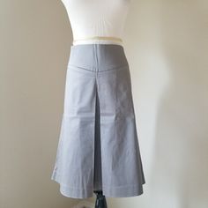 Front Box Pleat Skirt Dark Army Greenish Gray/Khaki Side Zipped Closure No Pockets Unlined Hanger Mark Should Come Off After Wash Measurement (Pls. See Photos) Materials (Pls. See Photos) Nwot(Never Worn) Impulse Buy Box Pleat Skirt, Zara Skirts, Zara Basic, Box Pleats, Side Zip, Grey Khakis, Pleated Skirt, Womens Skirt, Zara