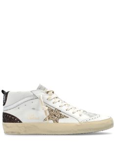 white/multicolour calf leather colour-block panelled design distressed effect glitter detailing signature star patch to the sides perforated detailing round toe front lace-up fastening ankle-length contrasting heel counter branded insole flat rubber sole Golden Goose Mid Star, Golden Goose Mid, Shoe Technology, Clog Boots, Golden Goose Sneakers, Golden Goose Deluxe Brand, Leather High Tops, Crossbody Tote Bag, New Sneakers