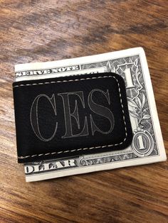 Money Clips Personalized. Flag Money Clip. Groomsman Gift. - C & A Engraving and Gifts Groomsman Gift, Money Clips, Best Dad Ever, Money Gift, Silver Engraving, Groomsman Gifts, Laser Engraved, Wallet Men, Money Clip