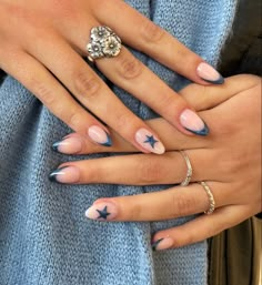 Nail Designs Inspo Simple, Cool Gel X Nails, Simple Nail Designs French Tip Almond, Navy Nails Inspiration, Acrylic Nail Designs Taylor Swift, Nails Design For Winter, Sparkle Nail Art Designs, Blue Gel X Nails Almond, Simple Blue Nail Designs Short