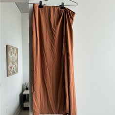 Rag And Bone Brown Long Skirt - Beautiful Color And Barely Worn. Has A Slit Down The Side And Is A Really Pretty Day Or Night Time Skirt Brown Long Skirt, Long Brown Skirt, Rag And Bone, Brown Orange, Night Time, Long Skirt, Beautiful Colors, Womens Skirt, Skirt