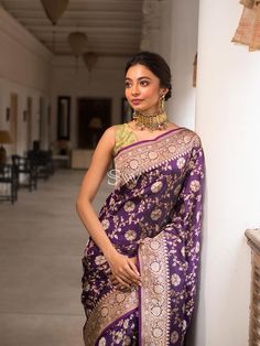 Meenakari Saree, Banaras Sarees, Purple Saree, Fashion Vibes, Saree Trends, Katan Silk, Anushka Sharma, Wedding Saree, Banarasi Saree