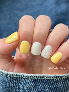 Dip powder nail manicure Easter Solid Color Nails, Easter Nails 2024 Simple, Dip Powder Nail Color Combos, Simple April Nails, April Dip Nails Ideas 2024, Pastel Yellow Dip Nails, Simple Spring Nail Colors, Dip Powder Nails Easter Colors, March Dip Nails Ideas 2024