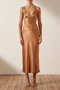 Copper Dress, Backless Midi Dress, Stitching Dresses, Shona Joy, Long Sleeve Print Dress, Midi Length Skirts, Satin Maxi, Satin Maxi Dress, Guest Dresses