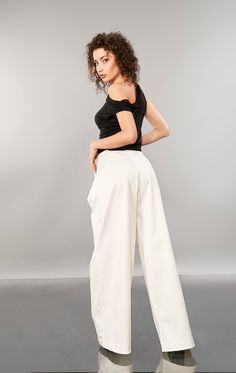 White Pants, Palazzo Pants, Fall Trousers, Wide Pants, High Waisted Pants, Suit Pants, Womens Trousers, Bohemian Clothing, Oversized Pants - Etsy Spain Chic White Ankle-length Harem Pants, White High-waisted Cotton Harem Pants, Chic White High-waisted Harem Pants, Palazzo Pants Fall, Fall Trousers, Womens Black Vest, Oversized Pants, Pants High Waisted, Womens Trousers