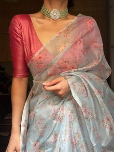 Blouse Designs Net, Net Blouse Designs, Saree Wearing Styles, Net Blouse, Sarees For Girls, Simple Saree Designs, Fashionable Saree Blouse Designs, Fancy Sarees Party Wear, Traditional Indian Dress