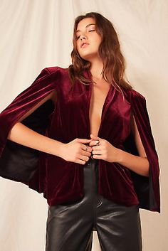 Premium Quality Free People Ever After Velvet Cape Caplet Jacket-OS-$98- A MUST HAVE A618-7, Women's Coats Jackets Boho Velvet, Free People Kimono, Concert Party, Velvet Cape, Structured Shoulder, Free People Velvet, Daisy Jones, Cape Jacket, Burgundy Velvet