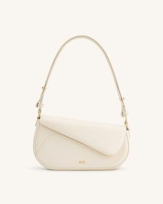 Hoco Purses, White Formal Shoulder Bag, Cute Purses Aesthetic, White Shoulder Bag Outfit, Cute Bags And Purses, Purse Png, Small White Purse, White Designer Bag, Jw Pei Bag