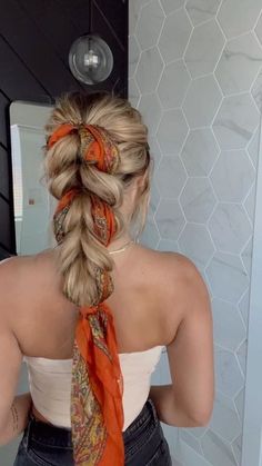 Beach Hair Styles, Hairstyles Effortless, Cowgirls Hairstyles, Beachy Hairstyles, Western Hair, Short Hair Braids, Summer Aesthetic Beach, Concert Hairstyles, Girls Hairstyles Easy