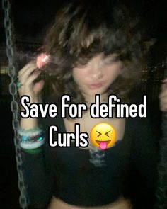 #curls #tips Frizzy Hair To Curly, How To Get Curly Hair Without Products, How To Get Curly Roots, How To Know If You Have Curly Hair, Mid Curly Hairstyles, Hair Ideas Short Curly, Diva Curls, Curly Hair And Glasses, Curly Aesthetic