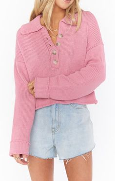 Cozy up fireside with this Crawford cutie! A chunky pink knit shapes this collared sweater with tortoise buttons and a v-neckline. Drop shoulders add to the comfy, oversized look while a raw cropped hem gives off a carefree vibe. Throw this on with your favorite denim for a year-round look. Varsity Sweater, Collared Sweater, Rainbow Outfit, Cropped Knit Sweater, Pink Knit, Collar Sweater, Show Me Your Mumu, Collar Top, Striped Cardigan