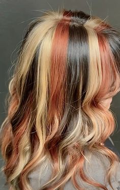 #calico #calicocat #hair #haircolor #chunkyhighlights #hairstyles Cute Hair Color Ideas For Summer, Calico Colored Hair, Easy Hair Dye Ideas, Calico Hair Aesthetic, Calico Hair Blonde, Colors To Dye Blonde Hair, Pink Calico Hair, Blonde Calico Hair, Calico Hair Dye Short