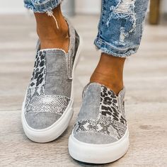 2021 Autumn Women Flat Shoes PU Canvas Gladiator Shoes Women Luxury Designers Wedge Ladies Casual Designer Wedges, Gladiator Flats, Gladiator Shoes, Luxury Shoes Women, Canvas Loafers, Vintage Sneakers, Sporty Casual, Canvas Shoes Women, Casual Loafers