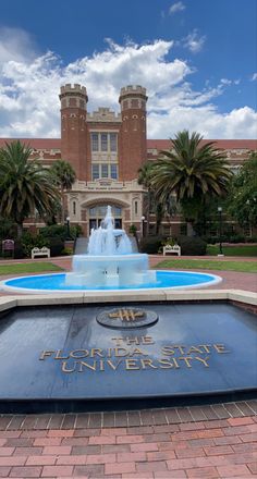 the florida state university campus with a fountain in front