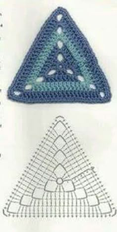 a crocheted triangle is shown in blue and green