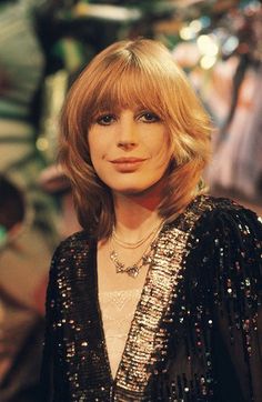 Marianne FAITHFULL - Marianne Evelyn Gabriel FAITHFULL/마리안느 페이스풀 #マリアンヌ・フェイスフル/#마리안느페이스풀/#MarianneFAITHFULL. Emmanuelle BÉART #EmmanuelleBÉART/Geri HALLIWELL #GeriHALLIWELL/Ana Matronic, Scissor Sisters #AnaMatronic #ScissorSisters/Kelly Brook #KellyBrook/Louise BOURGOIN #LouiseBOURGOIN/Elettra WIEDEMANN #ElettraWIEDEMANN/Keira KNIGHTLEY #KeiraKNIGHTLEY #Wacoal, #witchy lady #fashion #model #sexy #butterfy #fairy #supermodel #clubwear #lingerie, pale woman #palewoman #nue #alasti #alastus #DJane Marian Faithfull, 1976 Fashion, 70s Icons, Pale Women, Scissor Sisters, 70s Girl, Petula Clark