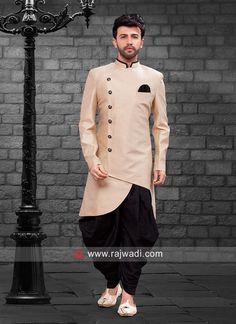 Attractive Cream Indo Western. #rajwadi #Indowestern #trendy #mensfashion #menswear #weddingparty #designeroutfits Canada Embroidery, Kurta For Man