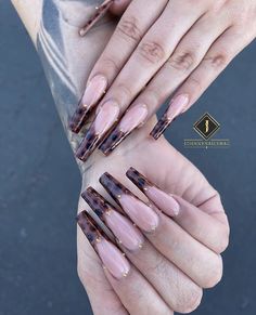 Shiny Nails Designs, Drip Nails, Glamour Nails, Edgy Nails, Shiny Nails, Nails Only, Long Square Acrylic Nails, Bling Acrylic Nails, Square Acrylic Nails