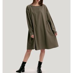 Gentle Herd Roundneck Wool-Blend Dress. Nwt. Size Medium Color Is Army Green Mid-Length Long Sleeves Relaxed Silhouette With A Flared Hem Wool/ Polyester/ Viscose/ Spandex Length: 37.25” Armpit To Armpit: 22” Will Ship The Same/ Next Day M-F. If You Have Any Questions Please Feel Free To Ask. Oversized A-line Casual Dress, Oversized Long Sleeve Midi Dress, Oversized Green Dress For Fall, Oversized Solid Color Dresses For Fall, Oversized Solid Color Midi Dress For Fall, Oversized A-line Midi Dress For Spring, Oversized Dresses For Fall Daywear, Oversized Solid Midi Dress For Fall, Oversized Midi Dress For Fall