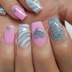 Spring Pedicure Ideas Toenails, Spring Pedicure Ideas, Spring Pedicure, Pedicure Ideas, August Nails, Valentine Nail Art, Valentine Nails, Nail Designs Valentines, Salon Ideas