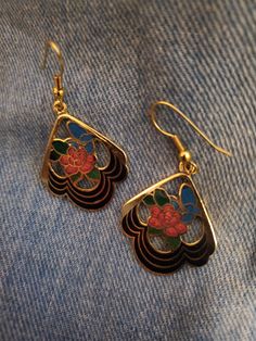 1980’s black & multicolor floral cloisonne French hook earrings.Deadstock. Multiples and other colorways and styles available.Made in Taiwan. Cloisonne Earrings, Fashion Elements, French Hook Earrings, Dope Jewelry, Funky Jewelry, Jewelry Lookbook, Gull, Jewelry Inspo, Dream Jewelry