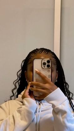 braids tresses Short Fulani Goddess Braids, Goddess Fulani Braids, Short Fulani Braids, Fulani Braids Hairstyles, Aesthetic Surgeon, Single Braids Hairstyles, Cornrows With Box Braids, Cornrows Natural Hair, Cornrows Braids For Black Women