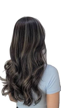 🌷😊 Brown Hair With Blonde Highlights, Highlights Brown Hair, Glow Up Tips, Dream Hair, Hair Color Ideas, Brunette Hair, Brunette Hair Color, Blonde Highlights