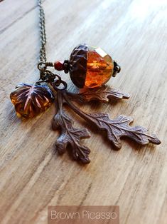 Acorn Necklace Woodland Necklace Jewelry Forest Necklace - Etsy Acorn Jewelry, Oak Leaf Necklace, Forest Necklace, Acorn Pendant, Autumn Jewelry, Woodland Jewelry, Acorn Necklace, Autumn Necklace, Golden Sunset