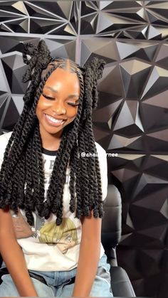 Invisible Locs Styled, Hairstyles For Invisible Locs, Styles For Invisible Locs, Invisible Locs Long, Long Invisible Locs, Invisible Locs Hairstyle, Invisible Locks, Fall Hairstyles For Black Women, Invisible Locs