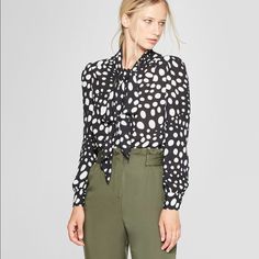 Target Who What Wear Polka Dot Blouse New With Tags Size Small Button Down Exaggerated Tie Neck White Polka Dot Shirt Outfit, Womens Beach Fashion, Polka Dot Tie, Womens Fashion Casual Spring, Tie Neck Blouse, Black Women Fashion, Polka Dot Blouse, Womens Fashion For Work, Fashion Over 40