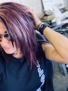 Medium Length Haircut And Color Ideas, Colorful Highlights Short Hair, Brown And Plum Hair, Purple And Burgundy Hair, Fall Hair Cuts And Colors, Ombre Fall Hair Color, Merlot And Blonde Hair, Plum And Blonde Hair, Cherry Red Hair With Purple Highlights