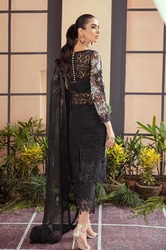 Pakistani Dress Organza Shirt, Organza Sleeves, Pakistani Salwar Kameez, Chiffon Collection, Embroidered Chiffon, Embroidered Organza, Chiffon Dupatta, Silk Trousers, Organza Dupatta