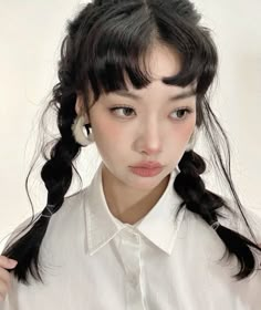 얼굴 드로잉, Make Up Inspo, Hair Inspo Color, Dream Hair, Aesthetic Hair, Beauty Photography, Blue Hair, Makeup Inspo, Hair Looks