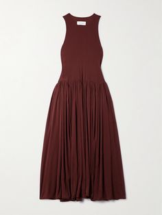 16ARLINGTON's 'Axar' dress has a smooth, slim-fitting bodice that gives way to a pleated midi skirt. The strategic curves not only flatter your frame, but ensure the jersey moves softly as you walk. Winter Work Wear, Burgundy Midi Dress, Pleated Midi Skirt, Clothes Collection, Fitted Bodice, Fall Dresses, Jeans Dress, Net A Porter, Jersey Fabric