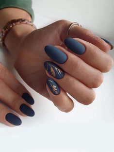 Navy Nails, Nagellack Trends, Easy Nails, Blue Nail, Dark Nails, Trendy Nail Design