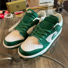 Nike Dunk Classic Green Size:10.5 Condition:10/10 Deadstock Ships Same Day Nike Green, Shoes Nike, Nike Dunk, Nike Dunks, Mens Shoes Sneakers, Green Color, Green Colors, Nike Men, Nike Shoes