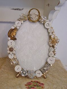 a close up of a frame with buttons on it