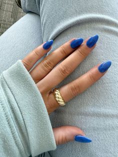 Gel One Color Nails, Coffin Nails Plain Color, Gel X Nails Solid Color, Red Or Blue Nails, Nails To Wear With Blue Dress, Preppy Nails Solid Colors, Nail Inspo Almond Minimalist, Bright Nail Inspiration, Plan Color Nails